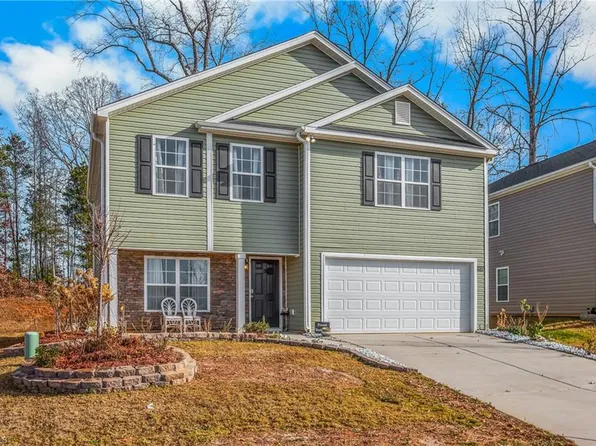 6729 Capstone Ct, Rural Hall, NC 27045