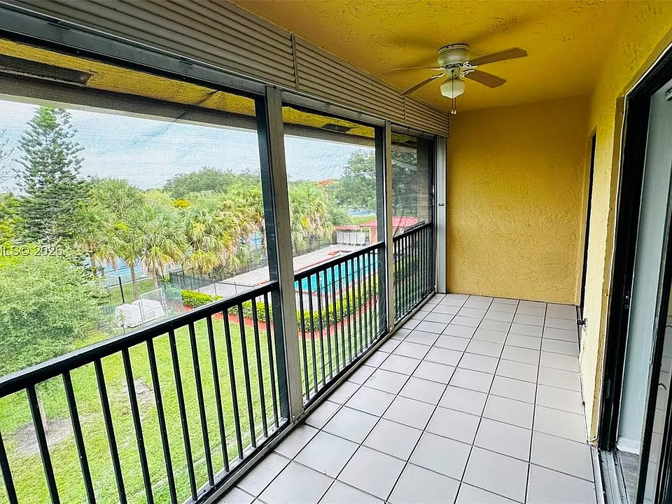 2091 Coral Ridge Dr #N306