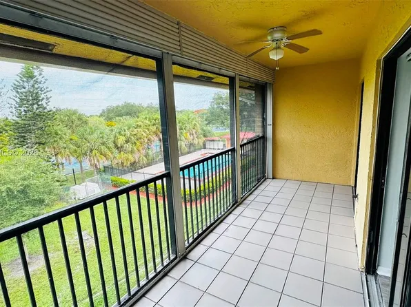 2091 Coral Ridge Dr #N306, Coral Springs, FL 33071
