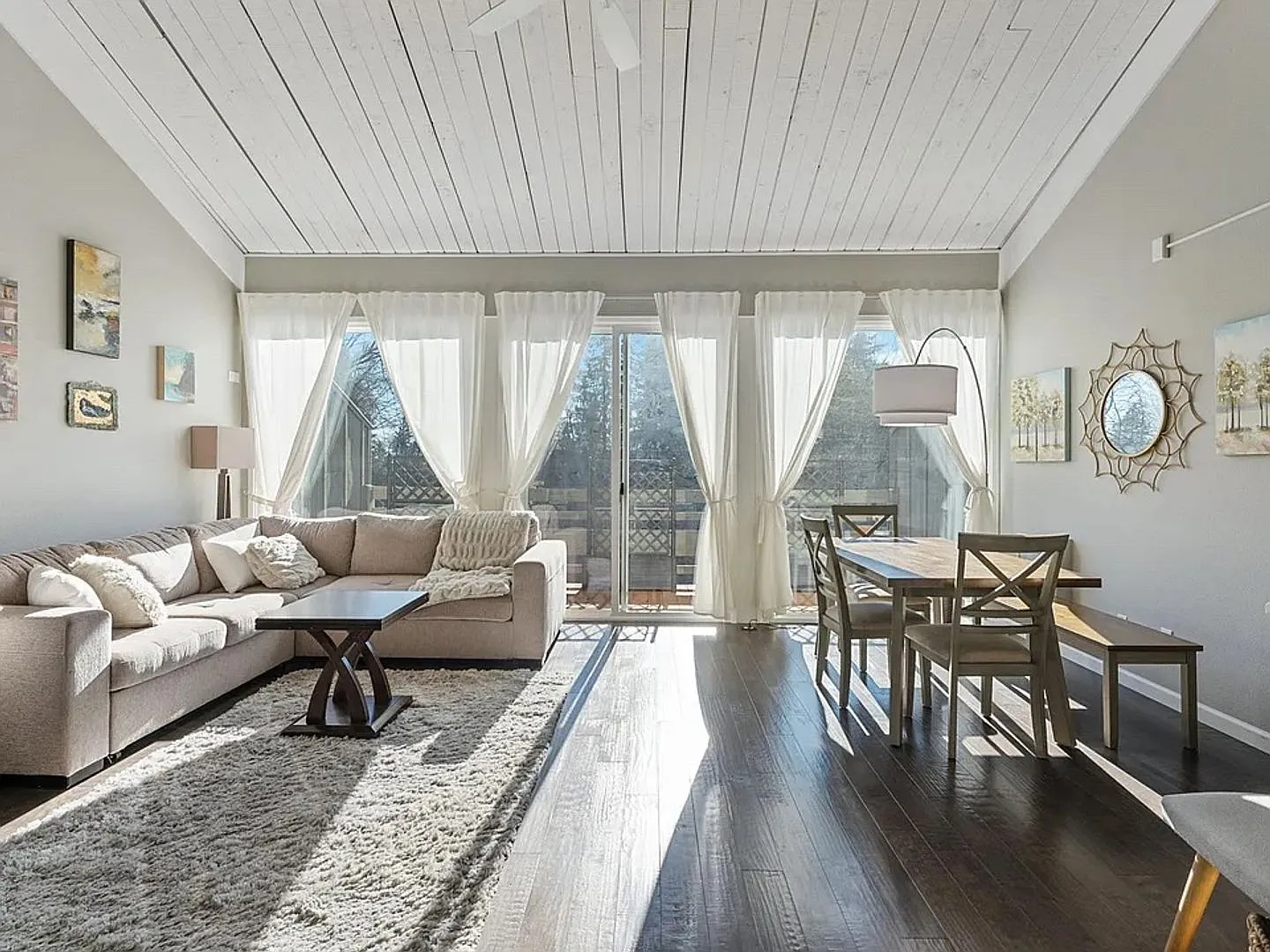 Beautiful 2 Bedroom 2 Bath Rental in Lake Oswego — Photo 4