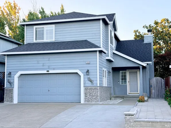 2360 Wicket Avenue, Santa Rosa, CA 95403