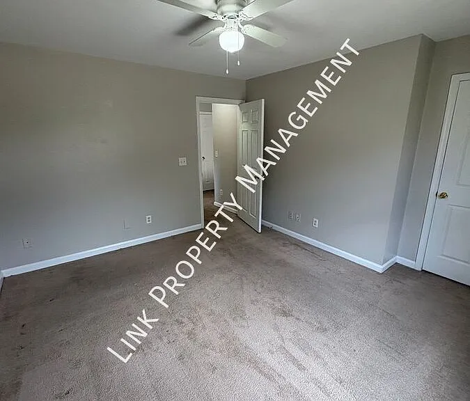 1106 Carline Rd #B — Photo 32