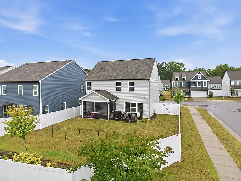 1401 Addison Lake St — Photo 38