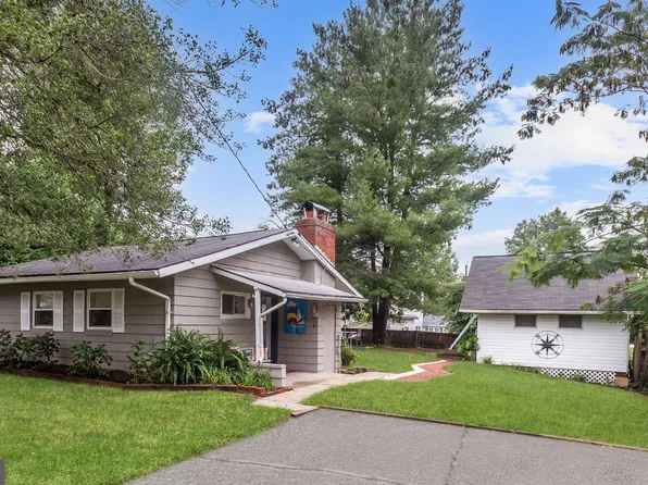 3655 7th Ave, Edgewater, MD 21037