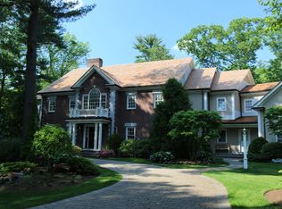 108 Dover Rd, Wellesley, MA 02482