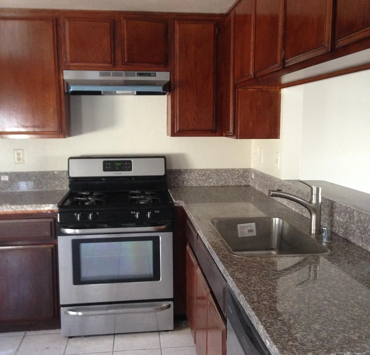 1 bed, $2,200 — Photo 3