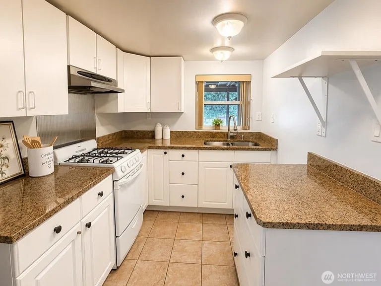 6950 24th Ave SW #1 — Photo 9
