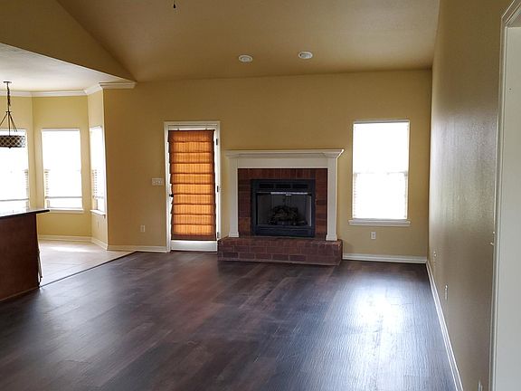 3rd image of 123 Bluefish Ave