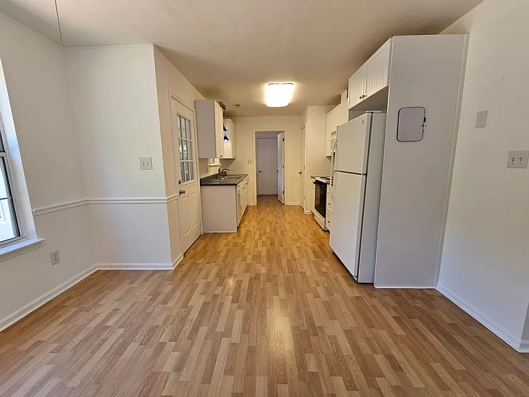 2164 Shipyard Rd — Photo 8