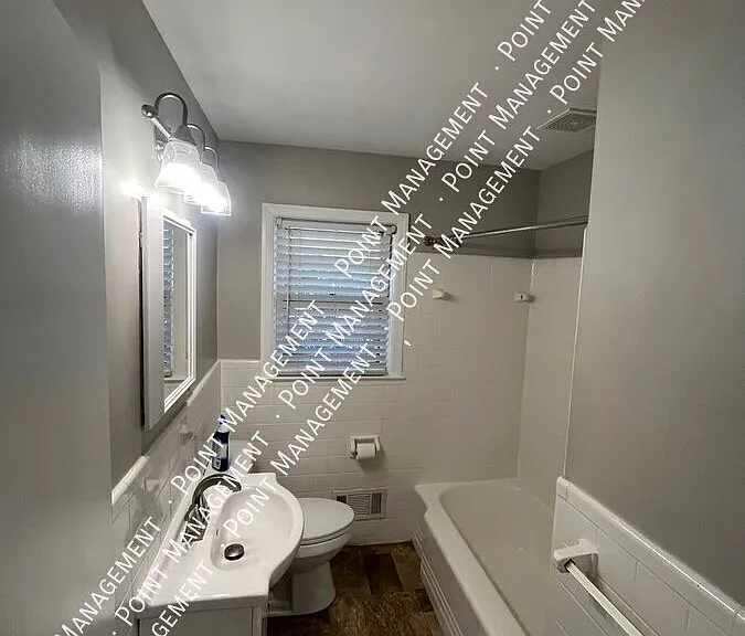 2417 Brambleton Ave SW — Photo 7