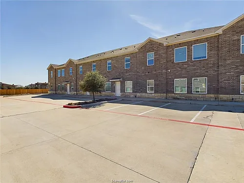 2910 Town Square Ave #2103 Photo 1