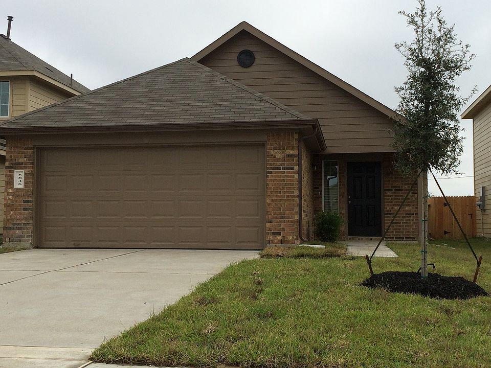 1st image of 19426 Plantain Dr