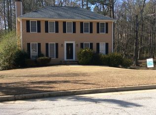 1465 Saint Dunstans Rd, Lithonia, GA 30058