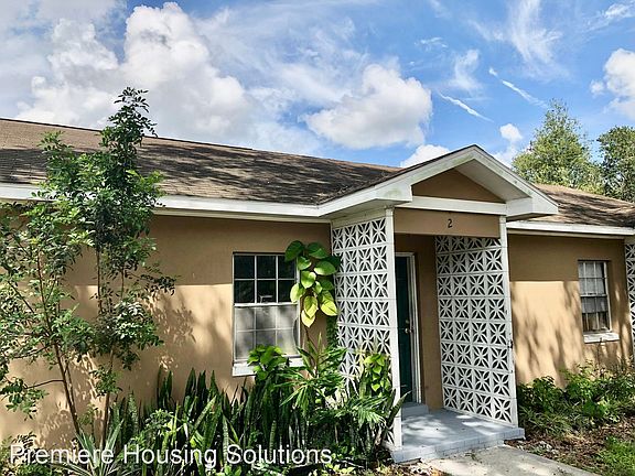 2nd image of 1885 Crystal Lake Dr N #11454903