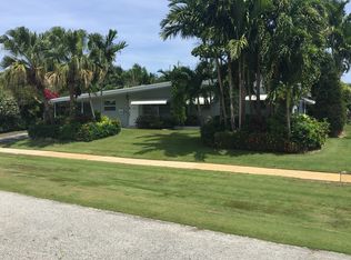 2105 Lake Bass Cir, Lake Worth, FL 33461