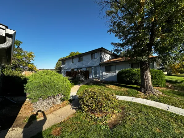 1329 S Chambers Cir Unit D, Aurora, CO 80012