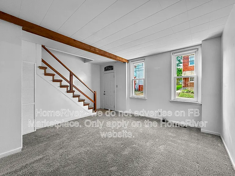 604 Maple St — Photo 13