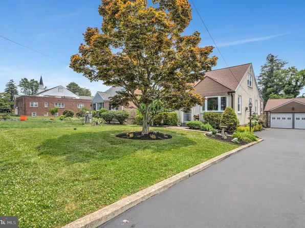 354 Valley View Rd, Springfield, PA 19064