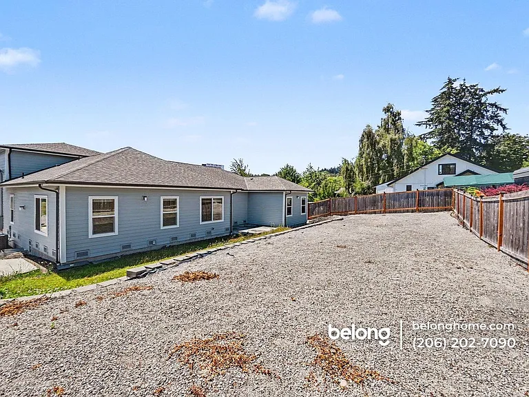 410 Emerald St #A — Photo 25