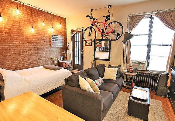 4th image of 155 W 85th St APT 4B