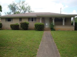 2 Mohawk Dr, Searcy, AR 72143