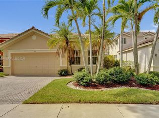 4219 Sabal Ridge Cir, Weston, FL 33331