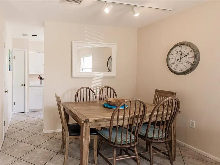 6020 Midnight Pass Rd #61 — Photo 10