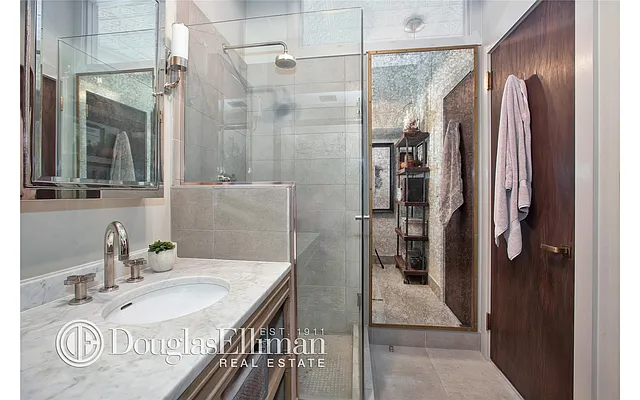 Sold by Douglas Elliman | media 29