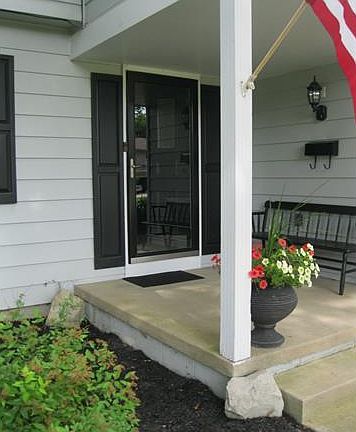 4th image of 410 Liberty St