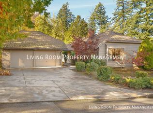 9821 SW 49th Ave, Portland, OR 97219