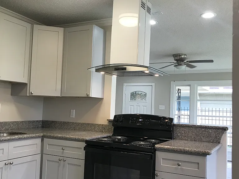 508 N Atlanta St — Photo 4