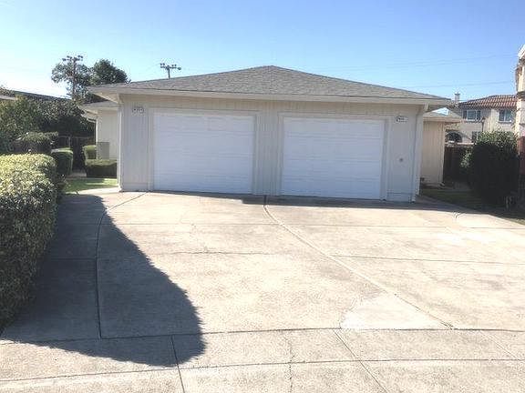2nd image of 4133 Argyle Ct #B