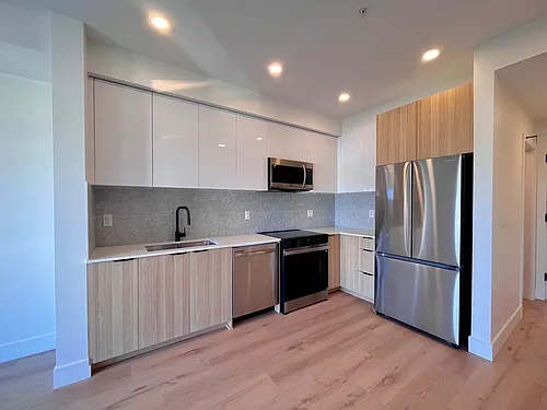 20769 Fraser Hwy #334 Photo 1