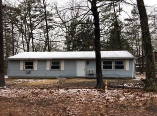 21 Clubhouse Rd, Browns Mills, NJ 08015