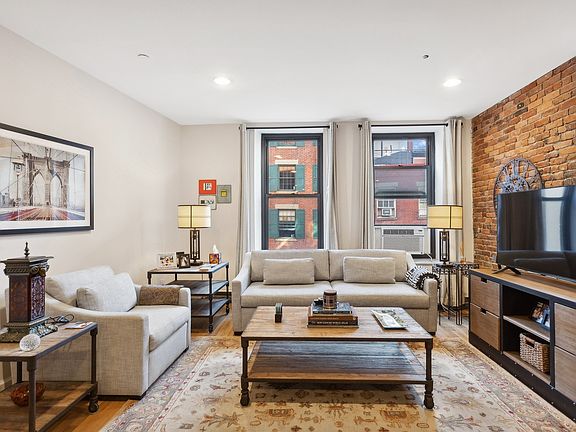3rd image of 264 Water St APT 4A