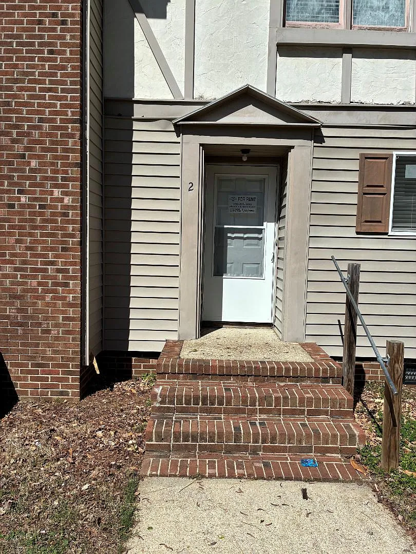 2504 St. Christopher Circle - 2 — Photo 1