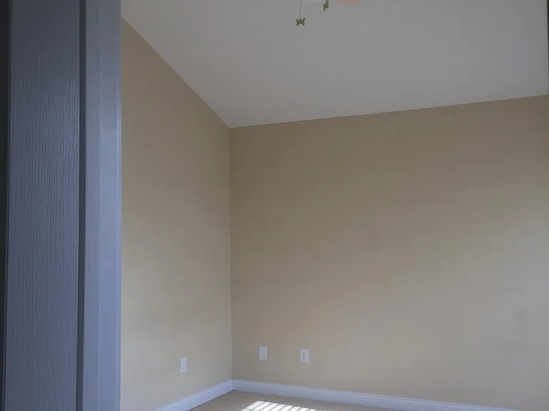 605 Mannington Pl — Photo 31