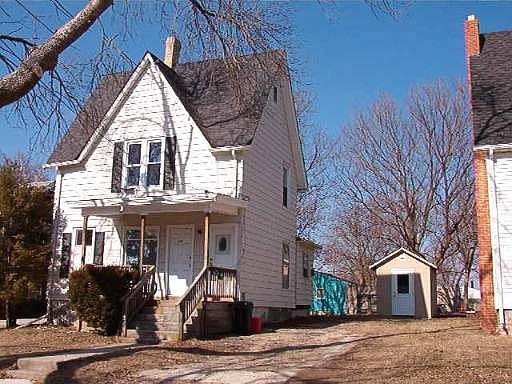 1st image of 207 W Gurler St