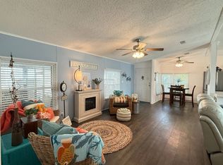 516 Klickety Klak Ln #544, Valrico, FL 33594
