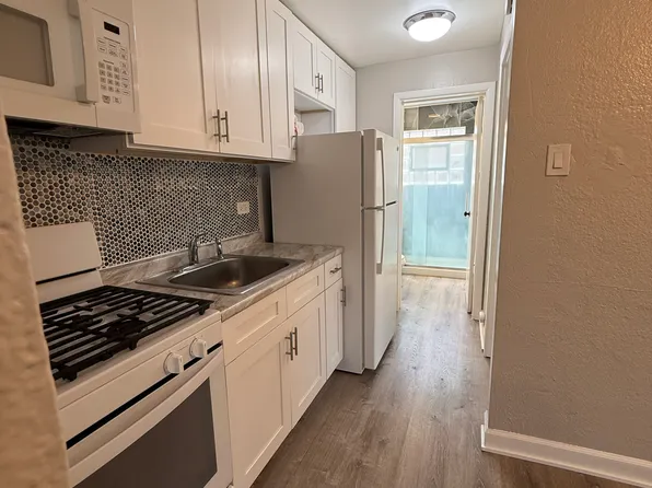 5500 W 55th St #5, Chicago, IL 60638