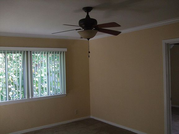 2nd image of 33 Esperanza Ave APT D