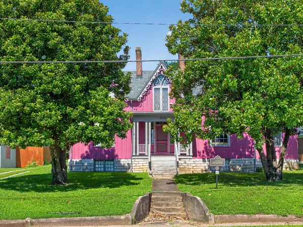 414 N Main St, Harrodsburg, KY 40330