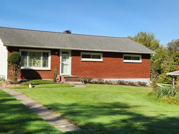 352 Tobey Rd, Apalachin, NY 13732