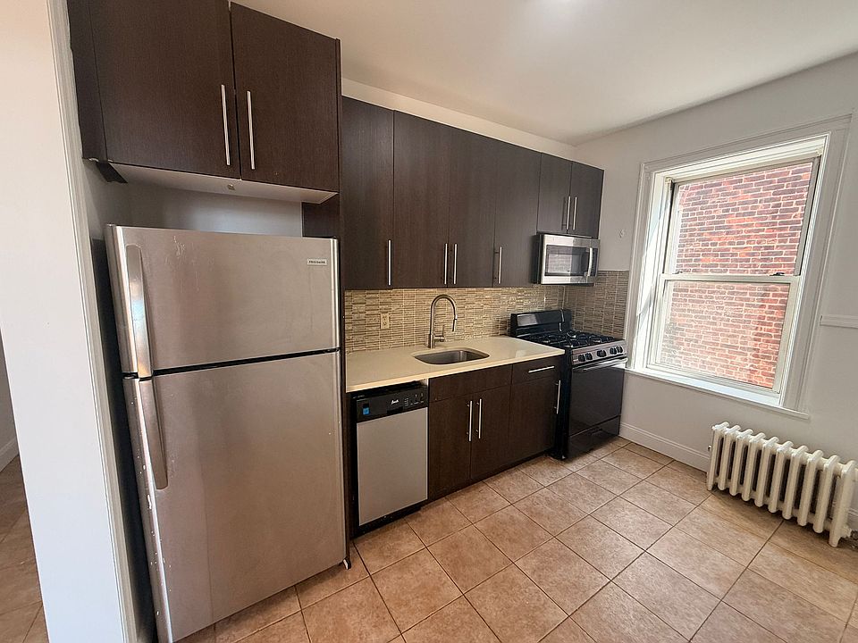 1st image of 162 Avenue C #41E