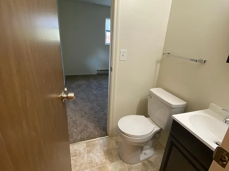 1650 Saratoga Dr — Photo 5