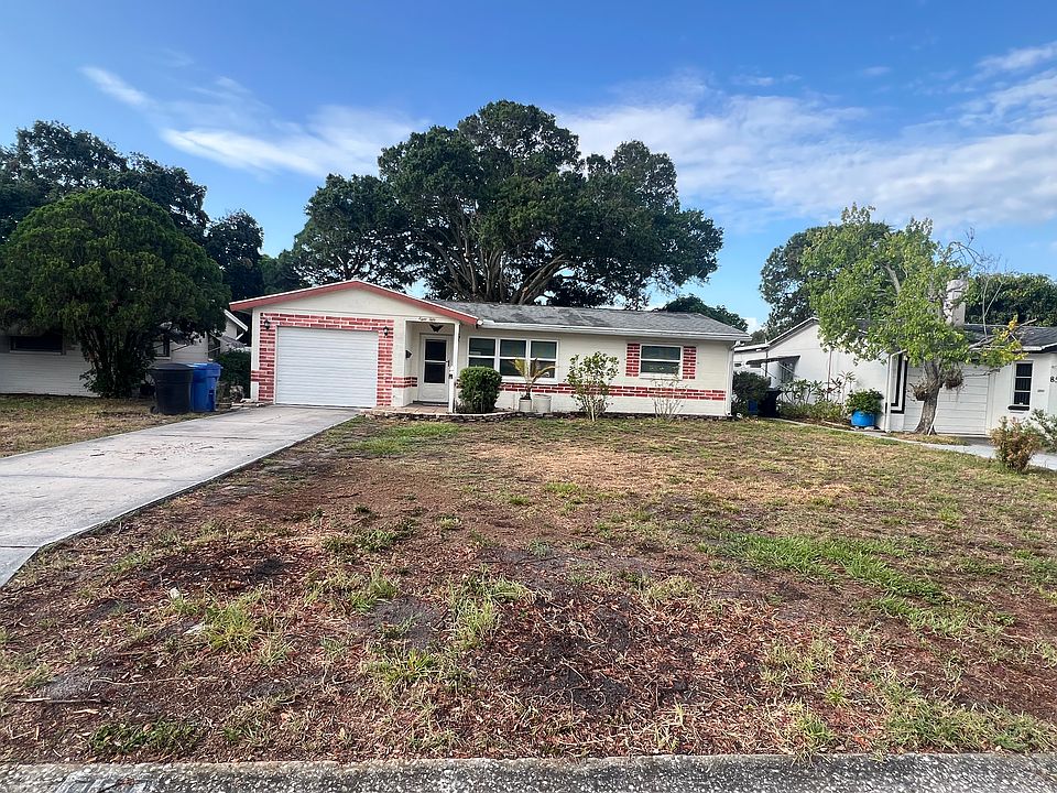 1st image of 850 76th Ave N