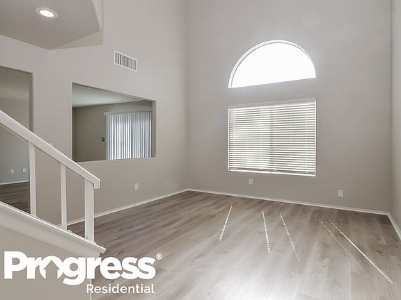 5th image of 1841 Cedar Bluffs Way