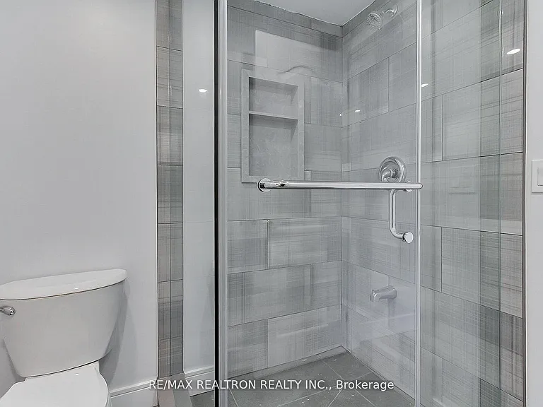 31 Goodman Cres #BSMNT A — Photo 17
