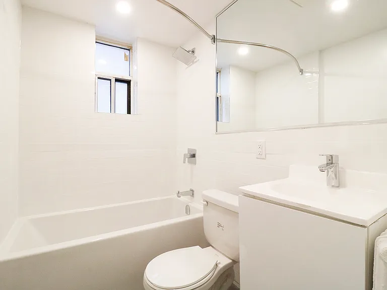 272 Birmingham St #1 — Photo 7