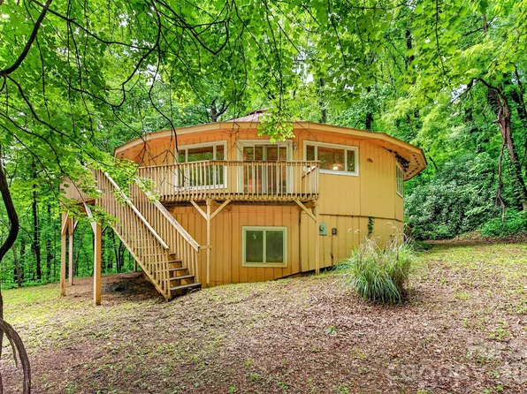 1614 Gateway Pkwy #12, Old Fort, NC 28762